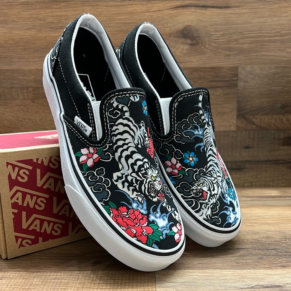 Vans Slip-On Shoes with Tiger and Floral Design